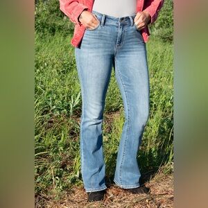 Judy Blue Vintage Wash Boot Cut Jeans